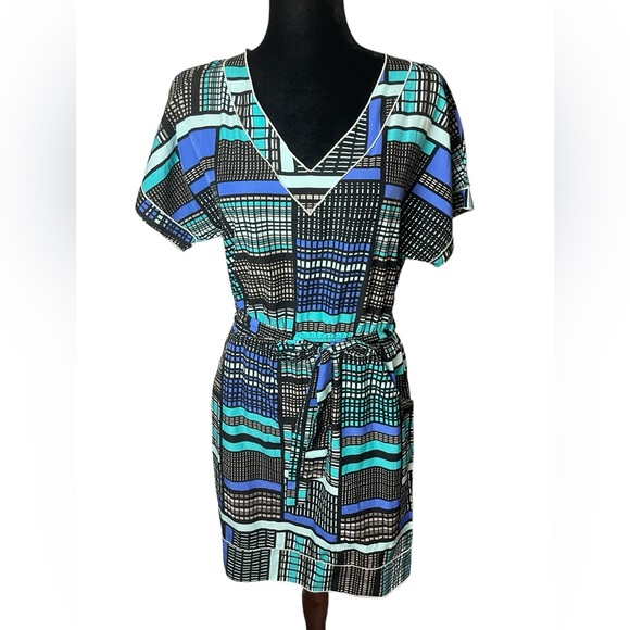 Banana Republic Dresses & Skirts - Banana Republic Retro Geometric Color Block Dress
